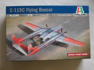 ITALERI 1/72 1146 C-119C FLYING BOXCAR WITH WC-51 LIGHT TRUCK